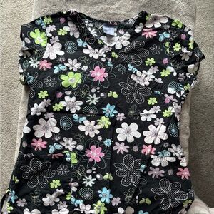 Zoe+Chloe  Women's Scrub Top- Black, Pink, Green, Blue